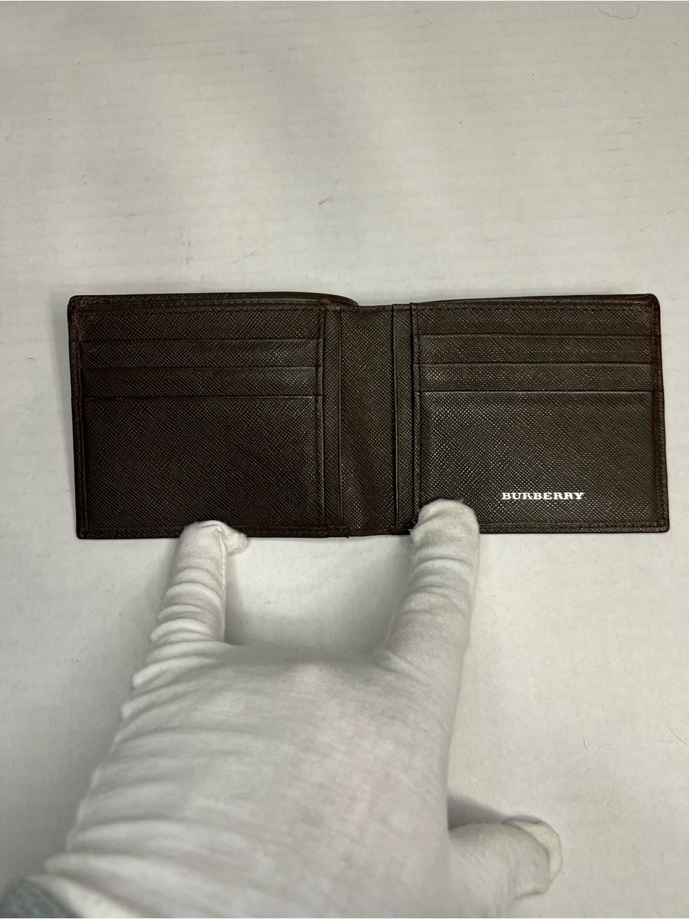 Burberry Bifold Wallet in a dark brown saffiano leather - Picture 7 of 14